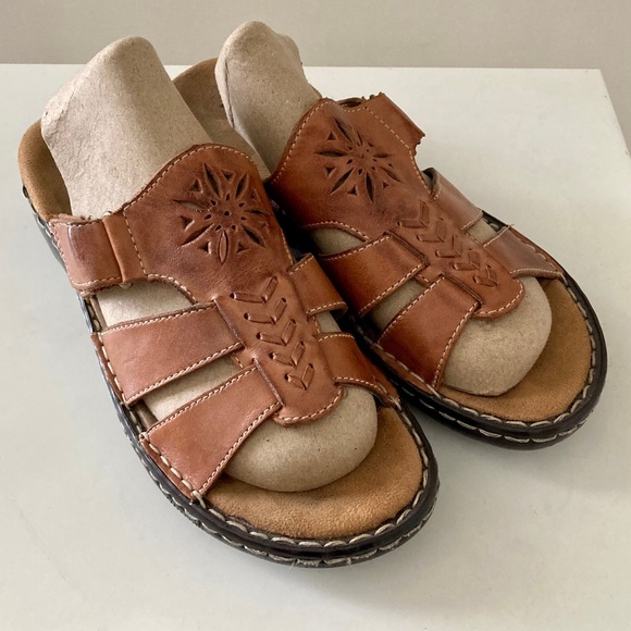 Naturalizer Tribal Tan Leather Slip On Sandals 8M - Picture 3 of 14